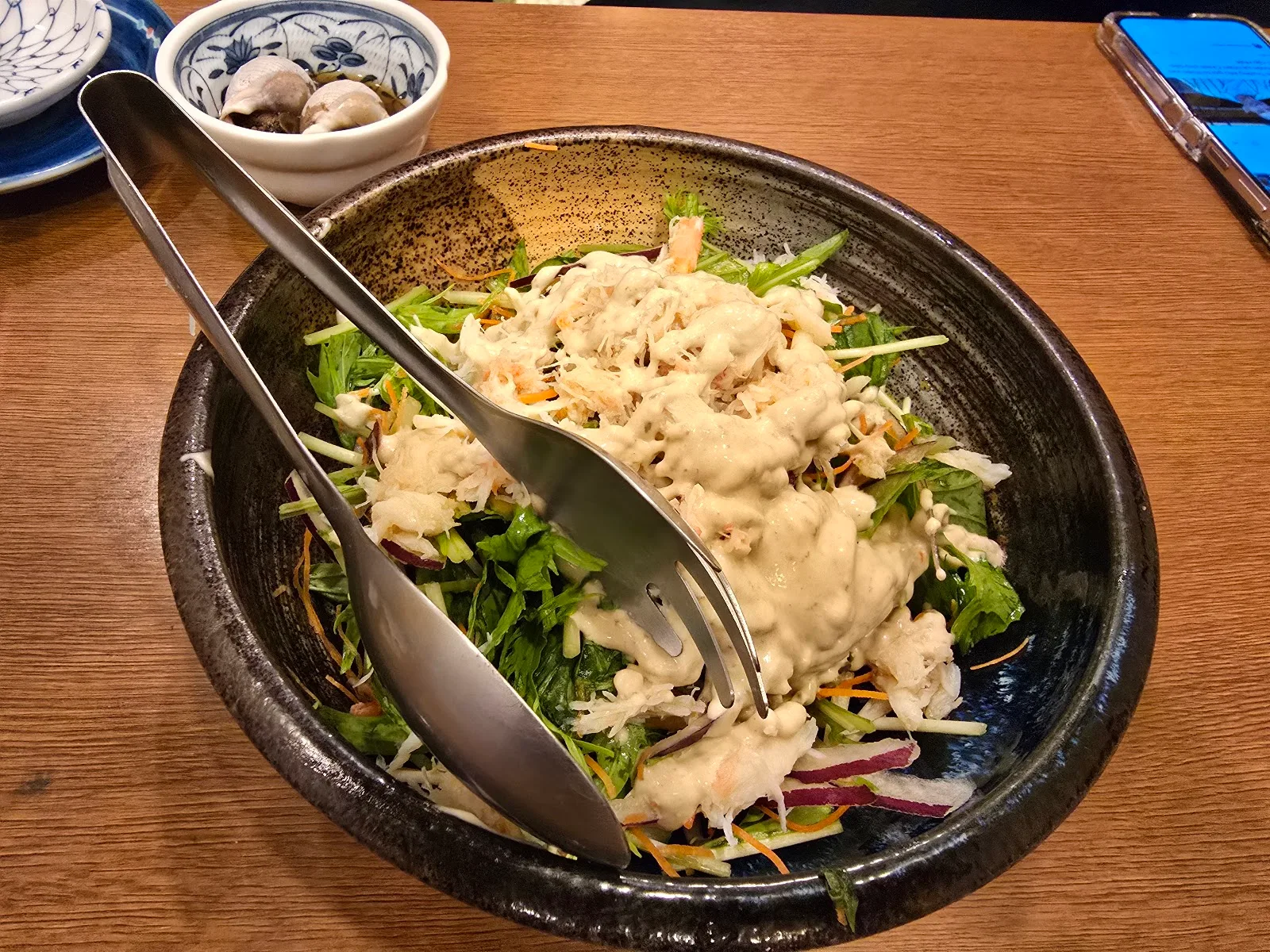 いろは寿司 中目黒目黒川沿い店 · 4